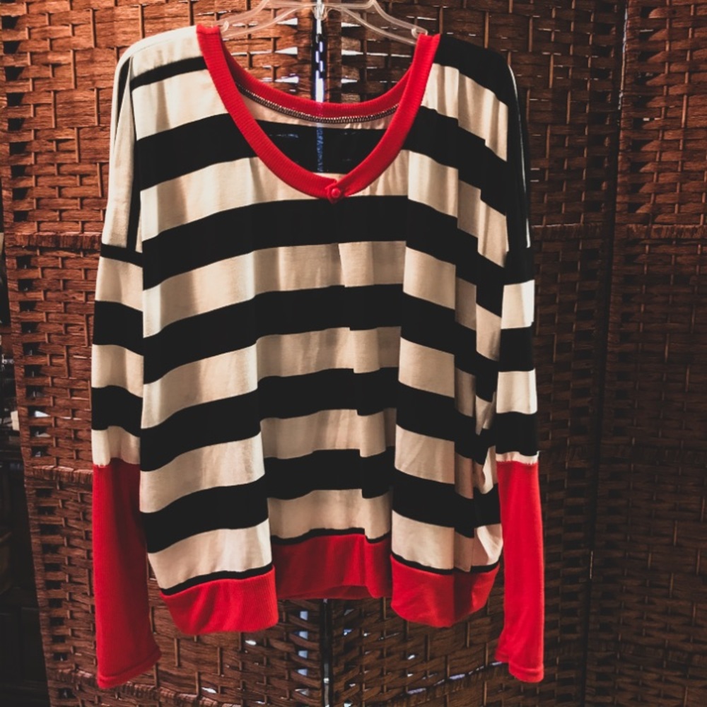 Batwing Cold Shoulder Tunic Sweater